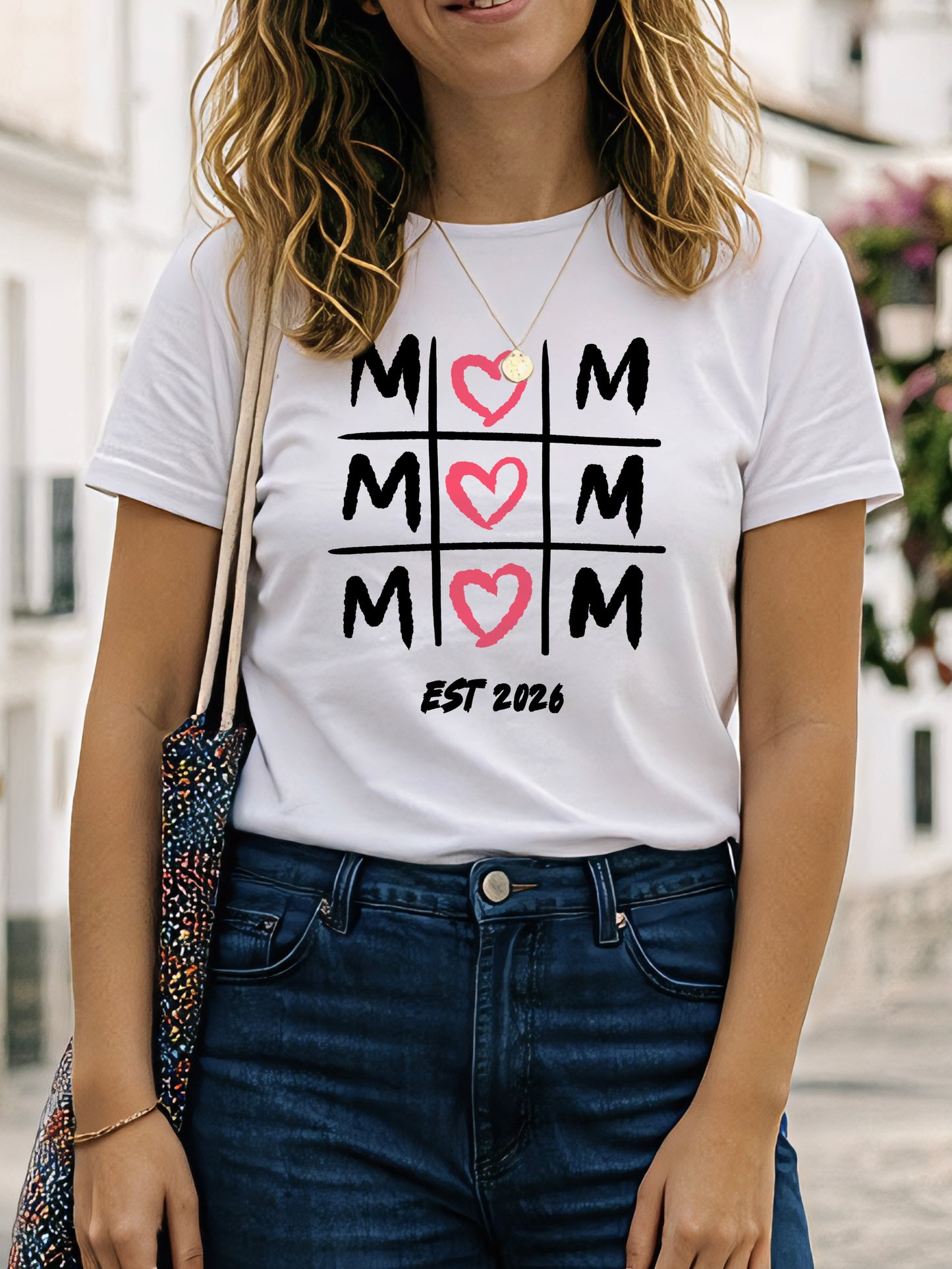 CAMISETA DÍA DE LA MADRE: 3 EN RAYA MOM, PERSONALIZABLE -`𖹭´- Frikartes